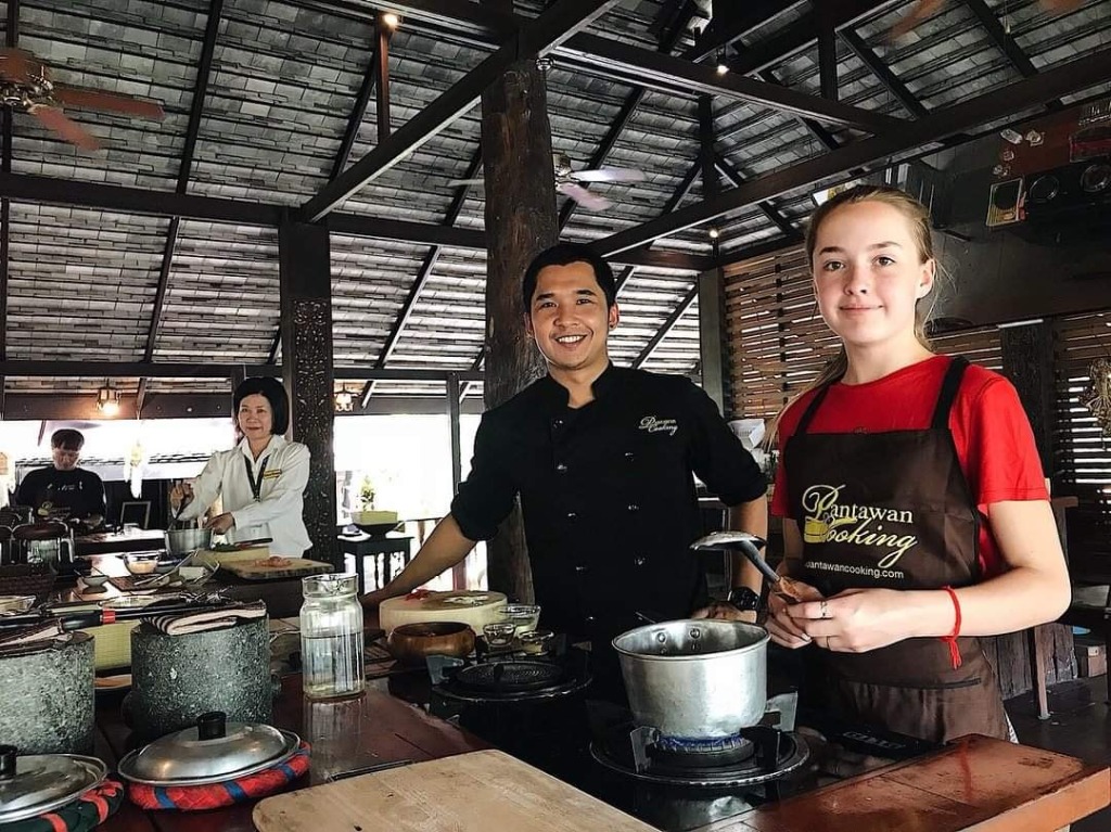 Nakarn as cooking instructor at Pantawan Cooking school with foreign student